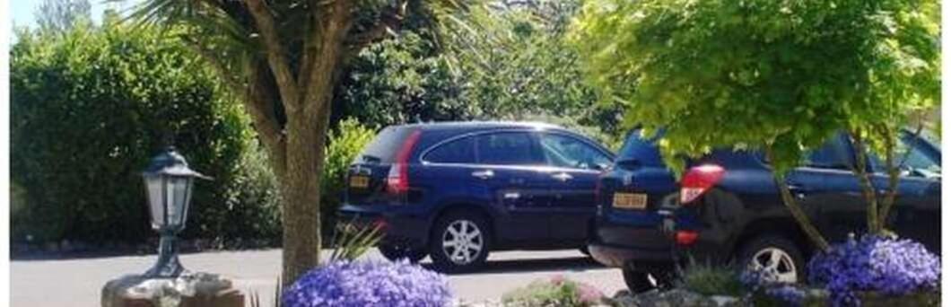 Watermead House Hotel Chard