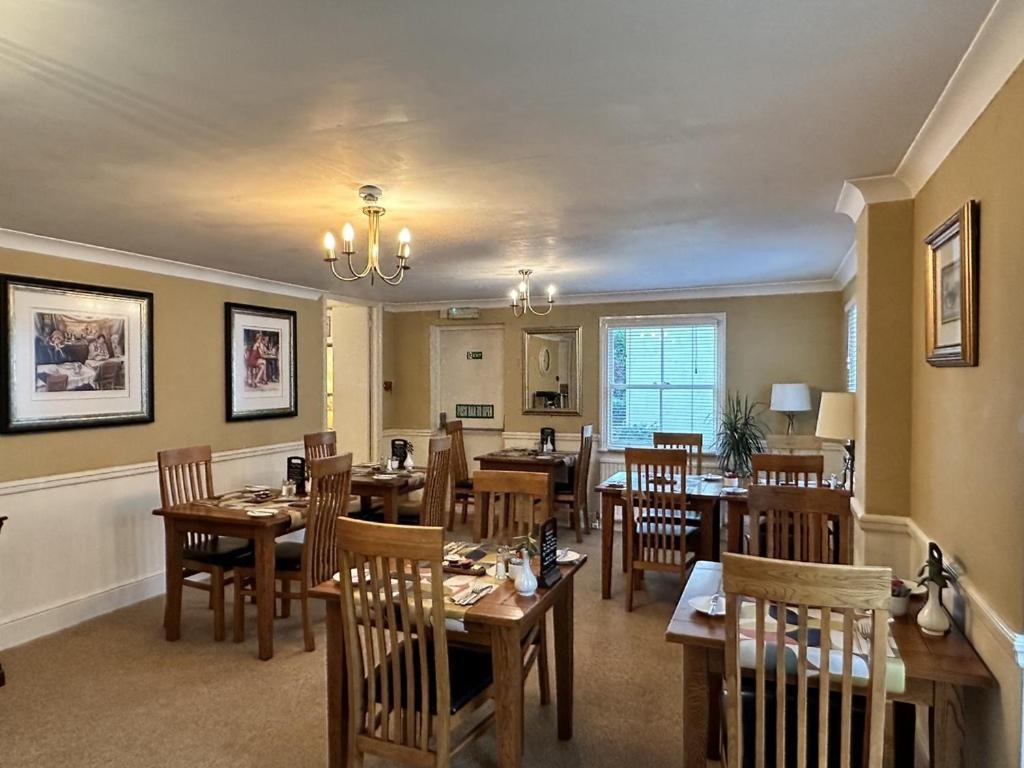 Watermead House 4* Chard