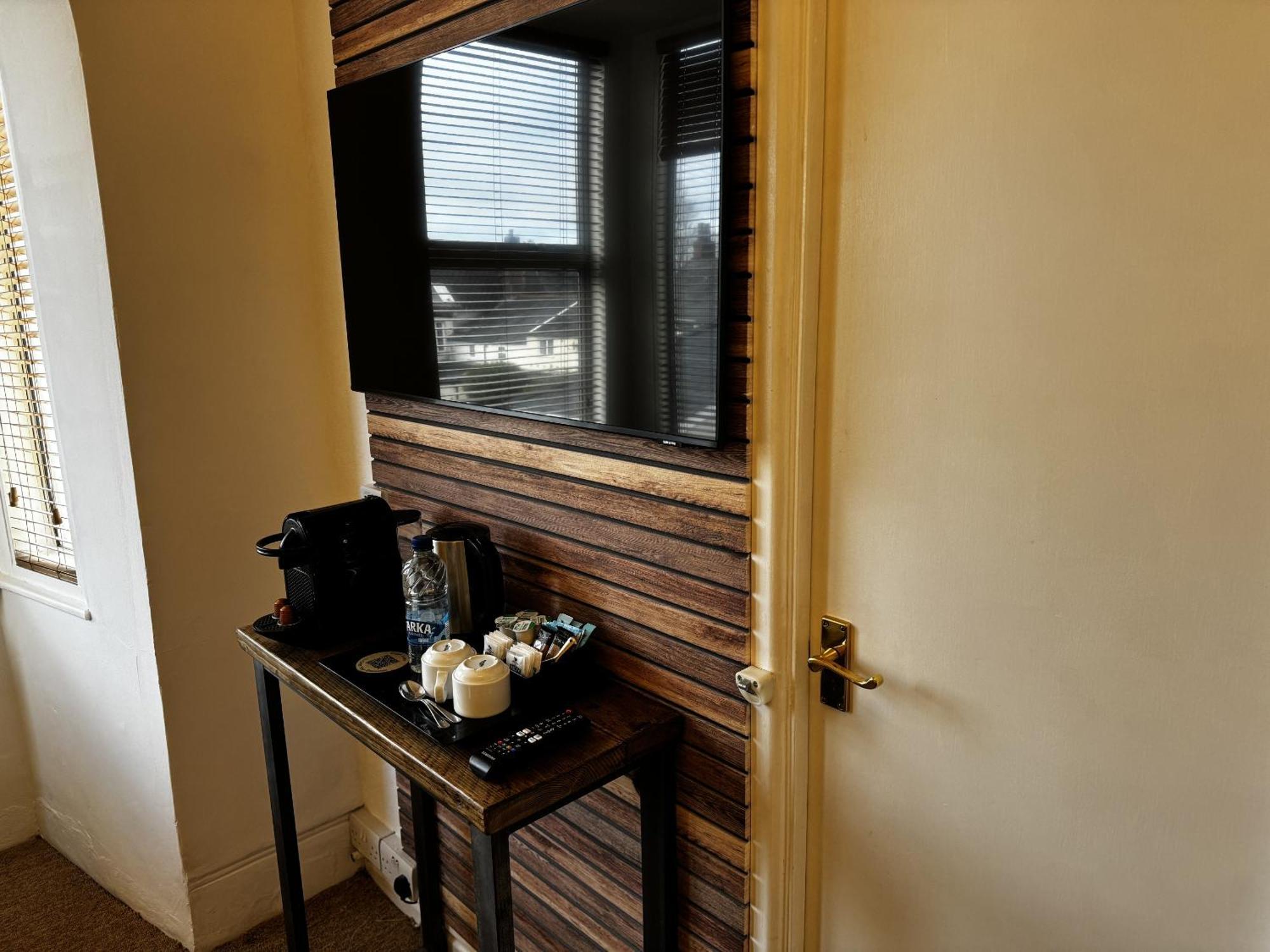 Watermead House Hotel Chard
