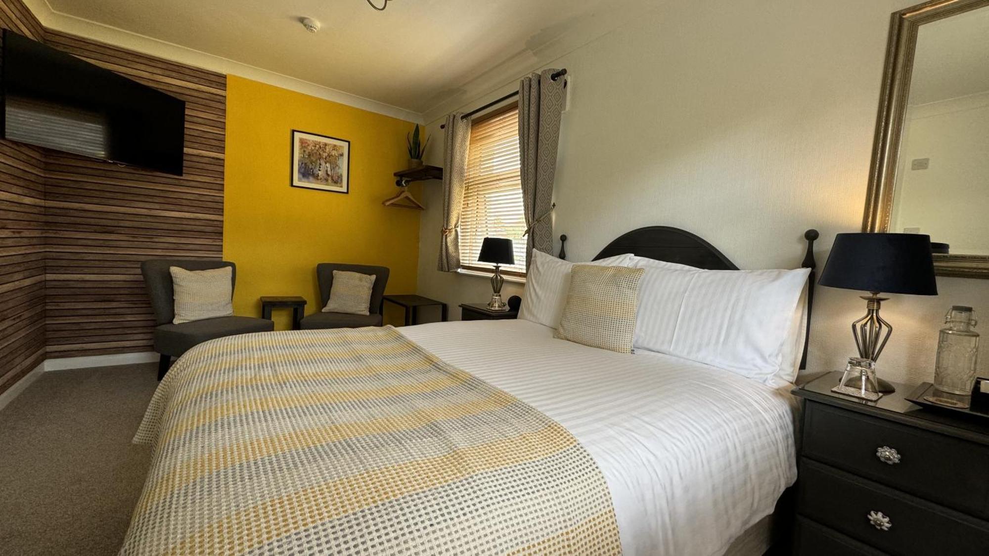 Watermead House Hotel 4*