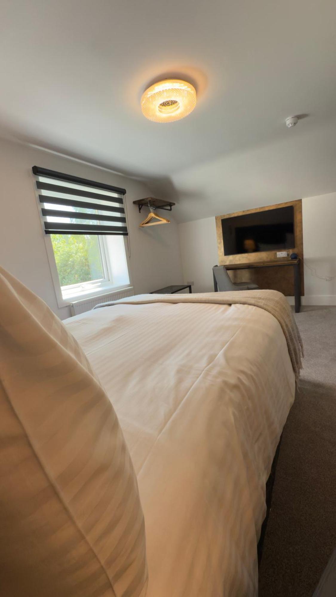 Watermead House 4* Chard